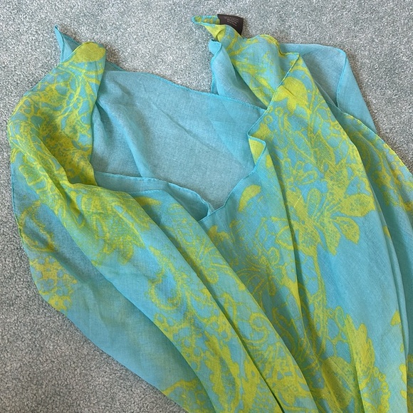 Vince Camuto Square 47" Poly Scarf/Wrap - Picture 5 of 10